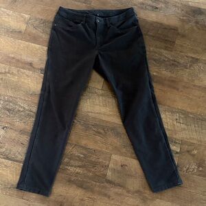 Lululemon Men’s Dark Gray Pants – Size 33